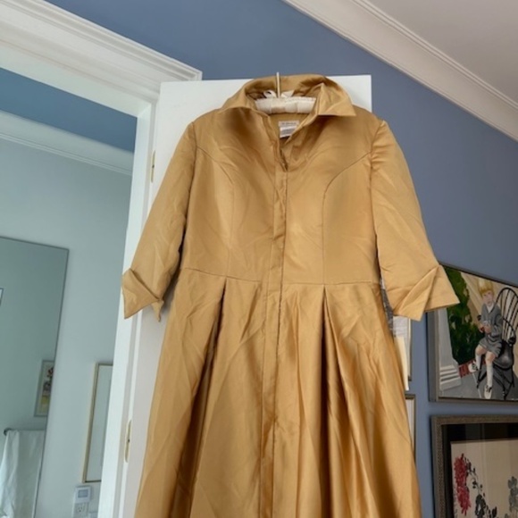 Evening gown - Picture 3 of 3